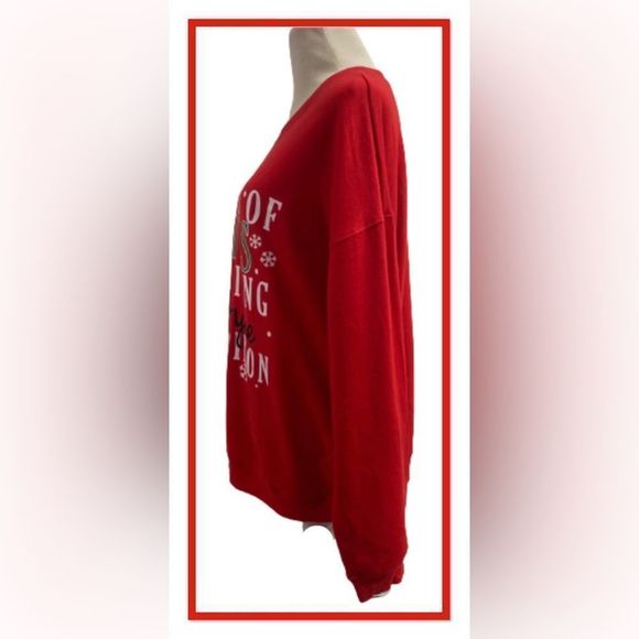 Wound Up Size XXL Red “Instead o Presents,” Sweatshirt - Picture 6 of 9
